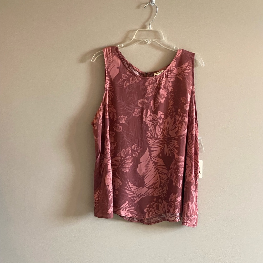 NWT Women’s a.n.a. Rose Floral Tank Top Size XL